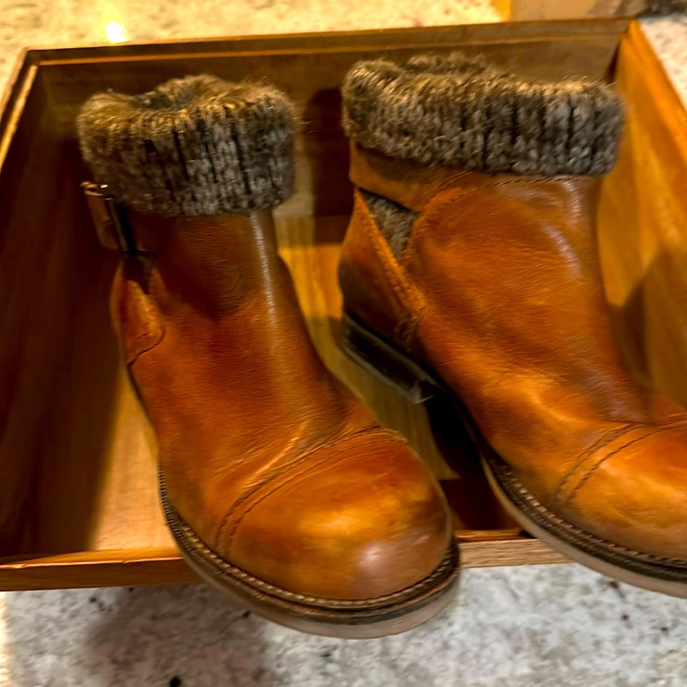 Steve Madden casual good condition